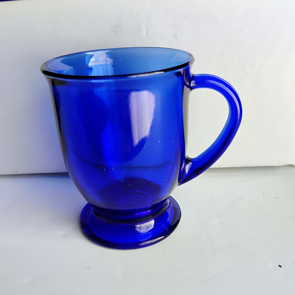 Anchor Hocking USA Cobalt Blue Glass Mug